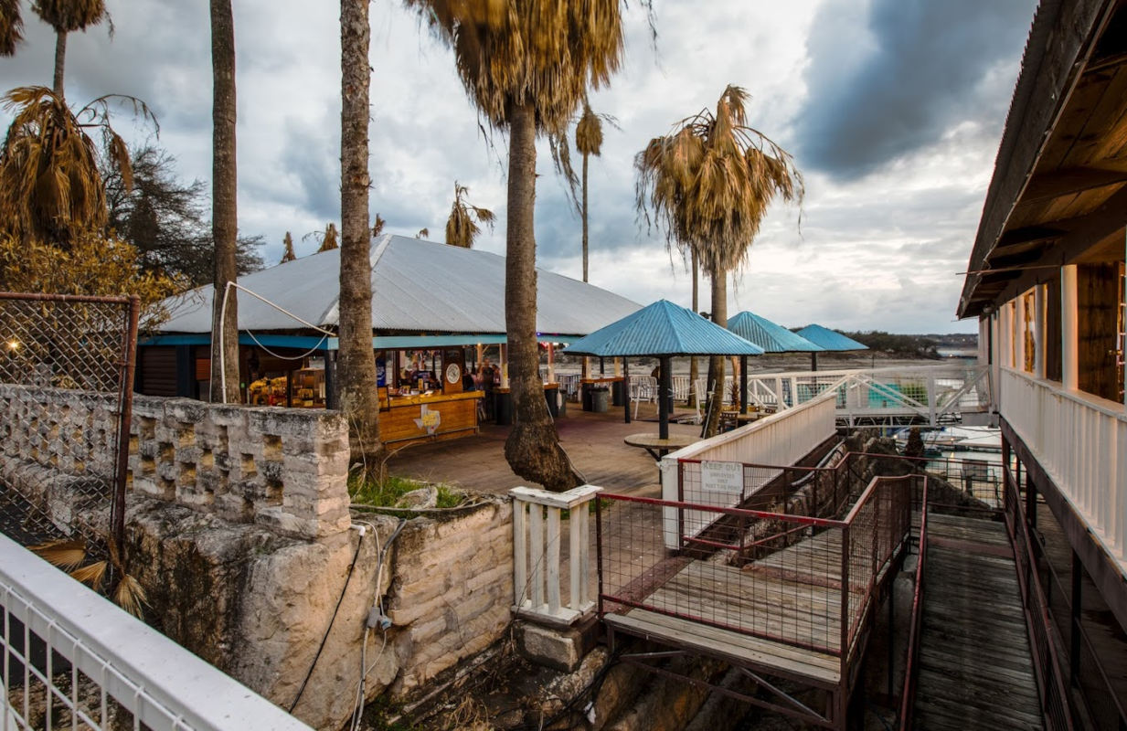 Exterior, patio